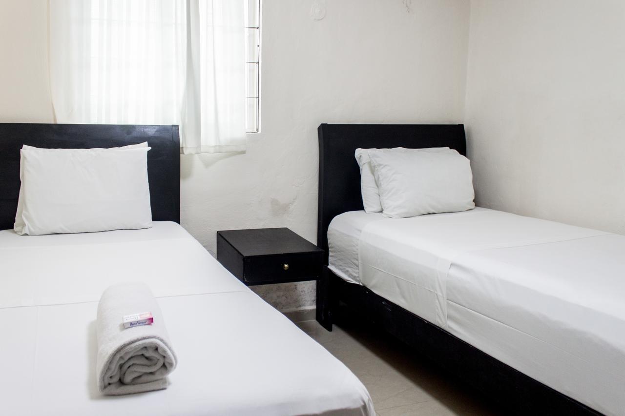 Whyz 4 You Private Rooms Puerto Morelos Exteriör bild