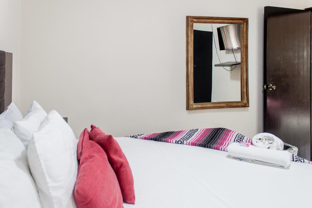 Whyz 4 You Private Rooms Puerto Morelos Exteriör bild