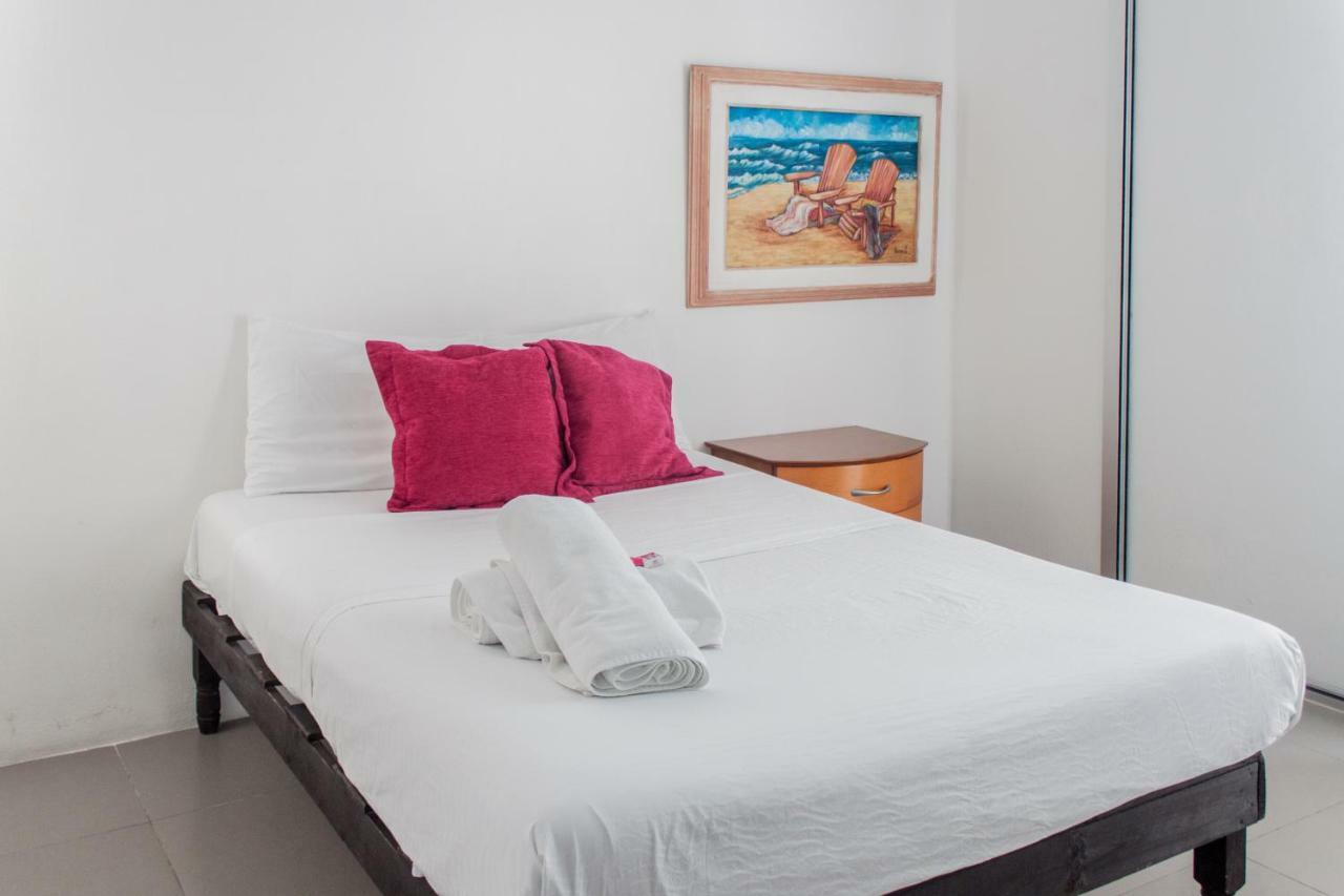 Whyz 4 You Private Rooms Puerto Morelos Exteriör bild